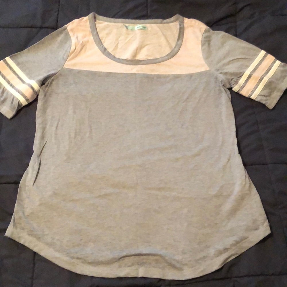 Maurices T-shirt Large